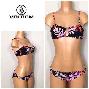 New. Volcom fern and Lilly bikini.